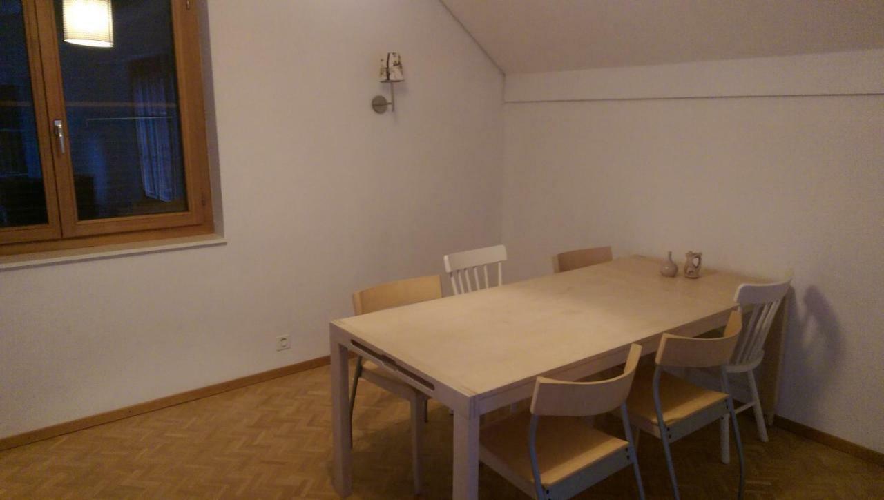 La Petite Fleur Apartment Enges Ngoại thất bức ảnh